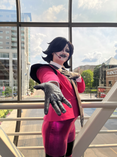 Picture of Andy in his Mettaton Cosplay
